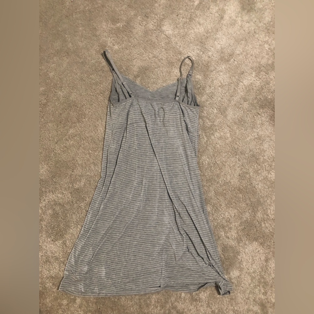 Love by GAP maternity nursing nightgown grey and white stripe lace trim Sz M - Picture 5 of 8